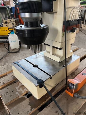 Radial riveting machine AGMA RR14