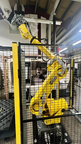 CNC turning and milling center DMG MORI NLX2500SY/700 mit Fanuc Industrieroboter