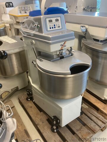 Spiral mixer Sinmag 60T