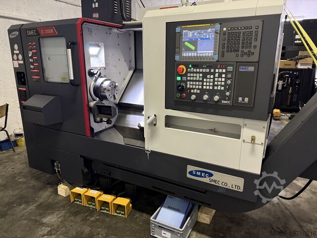 CNC lathe SMEC SL2000M