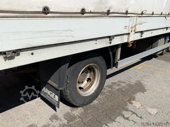 Curtain sider van IVECO EUROCARGO 75E18 PLANE, LADEBORDWAND