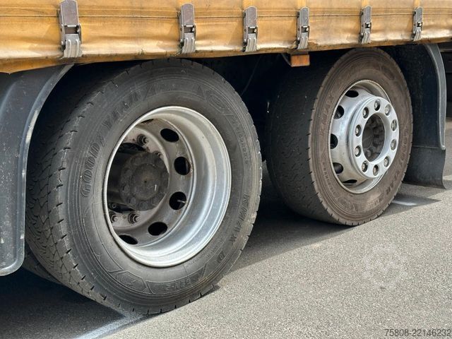 LKW mit Pritsche & Plane MERCEDES-BENZ Actros 2545 Pritche 7,29m Hubdach Stapler
