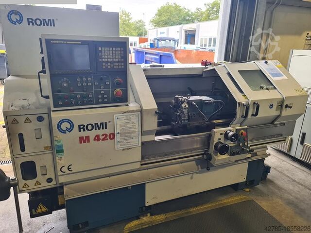 Lathe - cycle controled ROMI M 420
