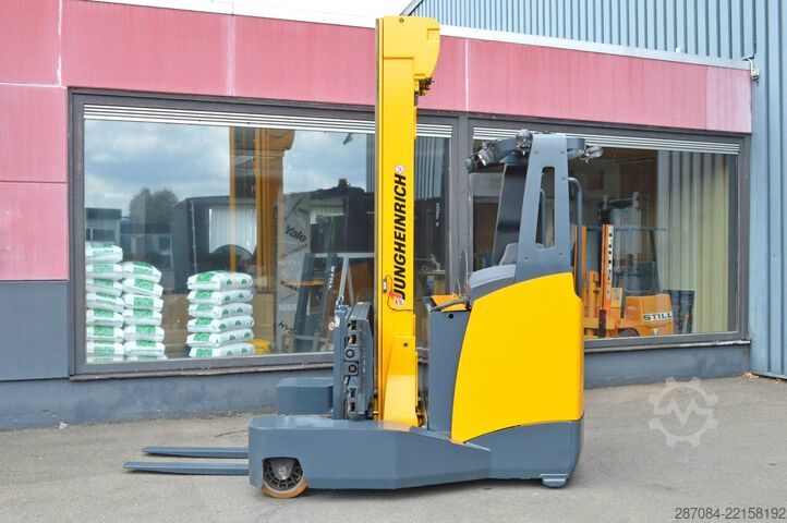 Vierwegestapler Jungheinrich ETV Q25