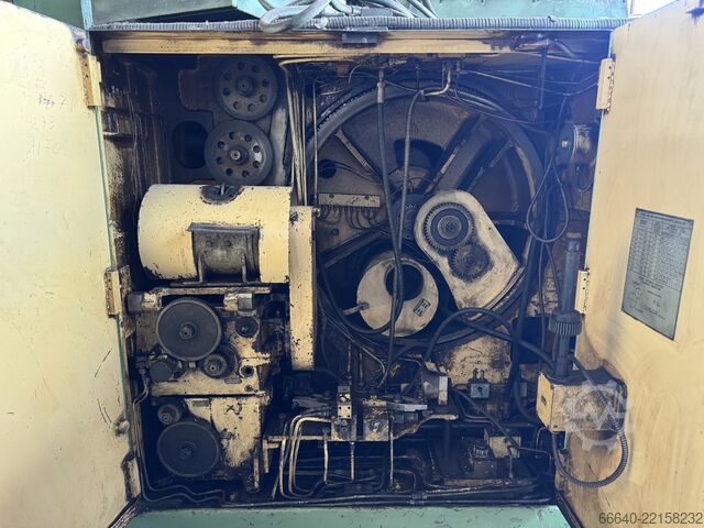 Spiral bevel gear generator Saratov 5C280P