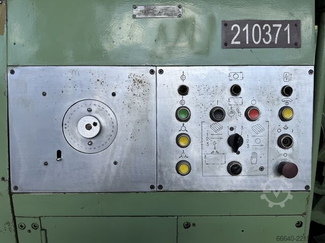Spiral bevel gear generator Saratov 5C280P