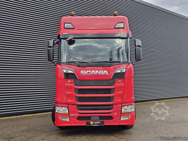 Volume transport Scania S580 V8 / 6x2/4 / MEGA / LOWDECK