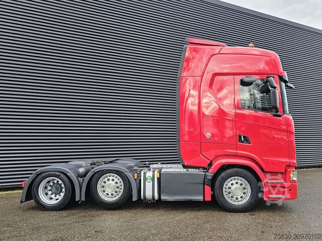 Volume transport Scania S580 V8 / 6x2/4 / MEGA / LOWDECK