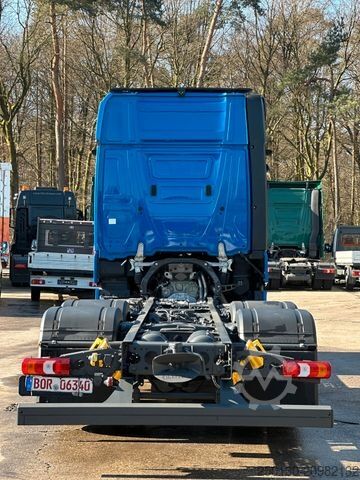 Truck chassis MERCEDES-BENZ Actros 2553 L 6x2 LL Retarder/MirrorCam/StyleLin