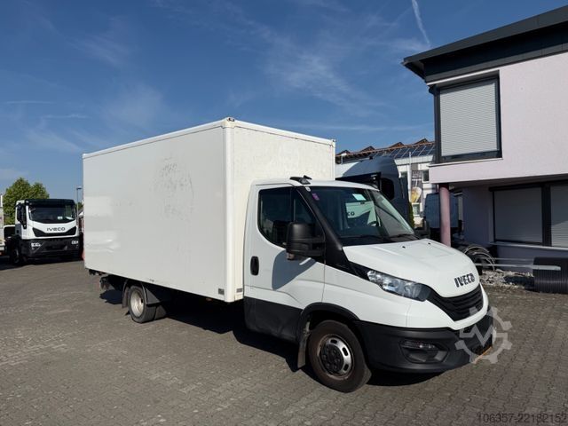 Transporter mit Koffer IVECO Daily 35C16 Koffer Ladebordwand 750kg