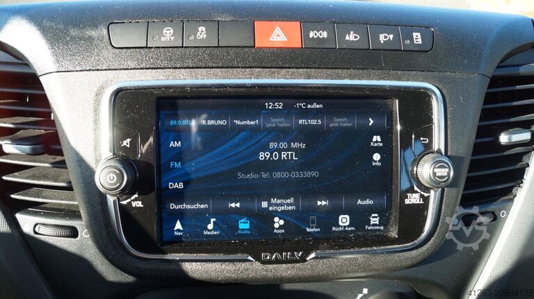 Sattelzugmaschine mit Anhänger Iveco Daily 40c18