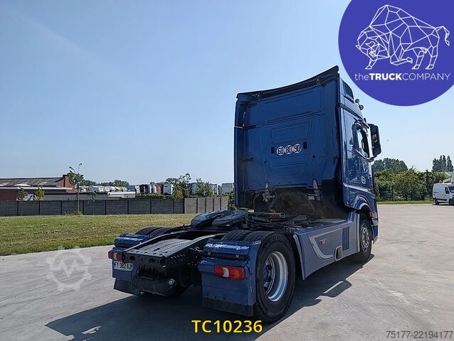 Standard-SZM Mercedes-Benz Actros 1853
