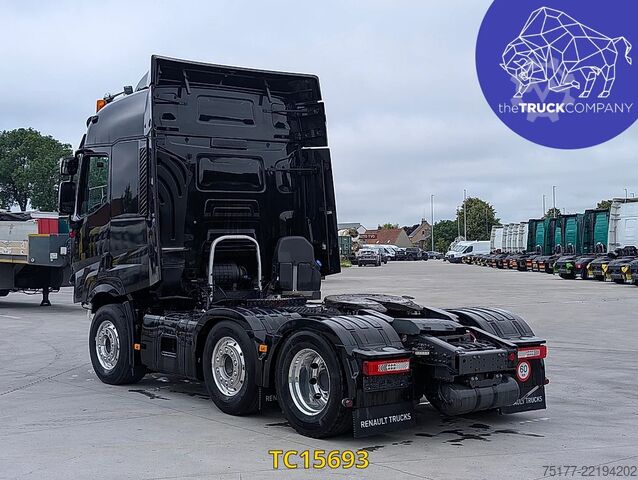 Standard-SZM Renault T 520