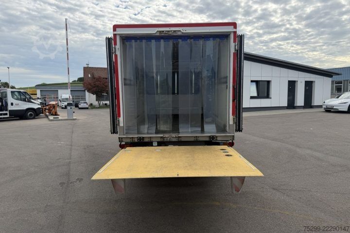 Refrigerated truck Mercedes-Benz 516 CDI 4x4 Kühlkoffer/HB / Swiss-Vehicle