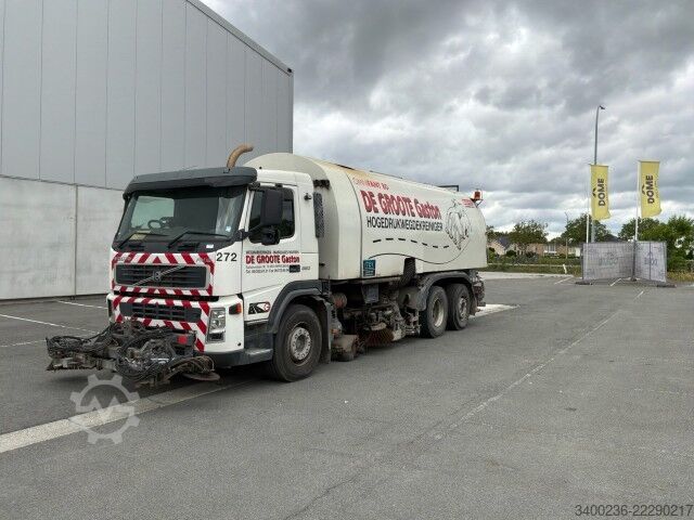 Kranwagen Volvo FM12