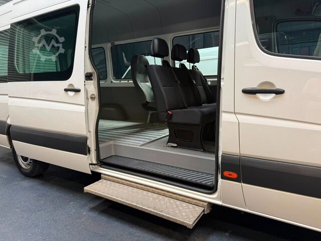 Minibus VOLKSWAGEN Crafter MAXI L3H2 6 Sitze Klima STHZ AHK 1.Hand