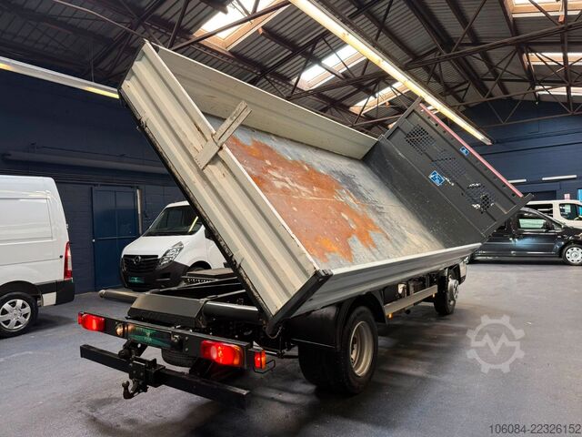 Tipper van FUSO Canter 7C18 3 Seiten Kipper Klima LED SPUR AHK