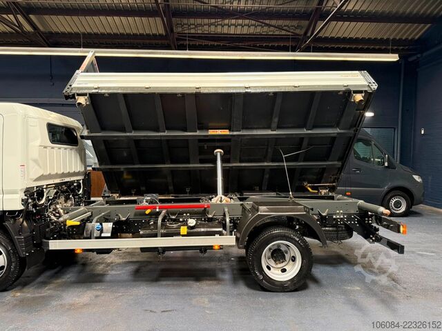 Tipper van FUSO Canter 7C18 3 Seiten Kipper Klima LED SPUR AHK