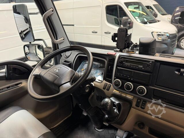 Tipper van FUSO Canter 7C18 3 Seiten Kipper Klima LED SPUR AHK