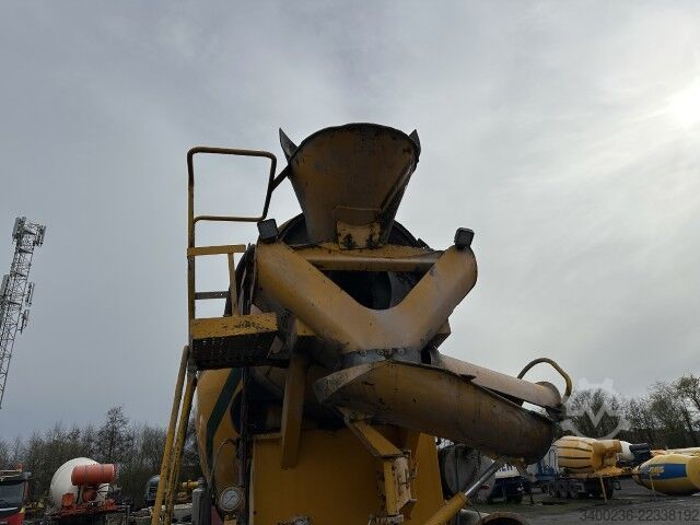 Concrete mixer MOL M1012/20T/37/2