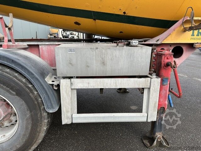 Concrete mixer MOL M1012/20T/37/2