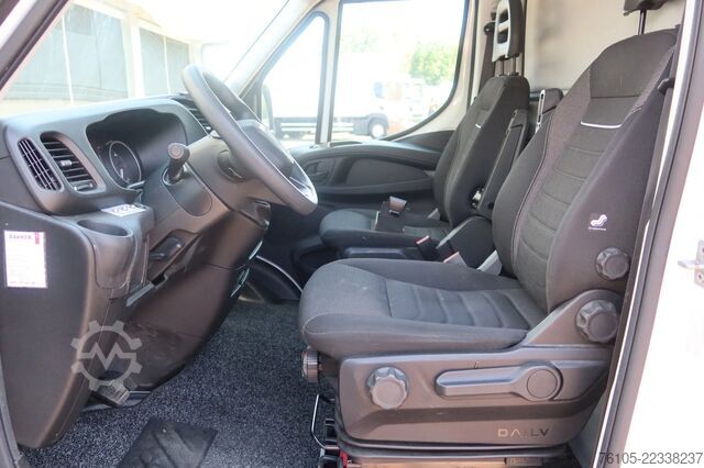 BE tractor Iveco 40 C 35 + 3500 BE Combi + klep VRIJ VAN KM HEFF...