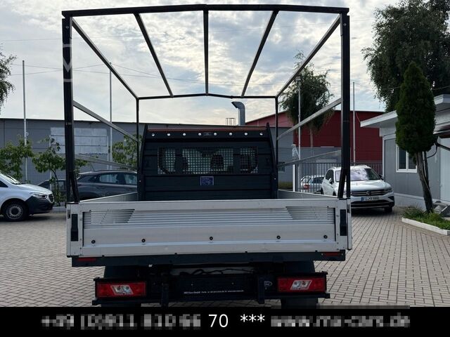 Pick-up van FORD Transit 2.0 L2 Pritsche 3 Sitze 1 Hand 2 Stück