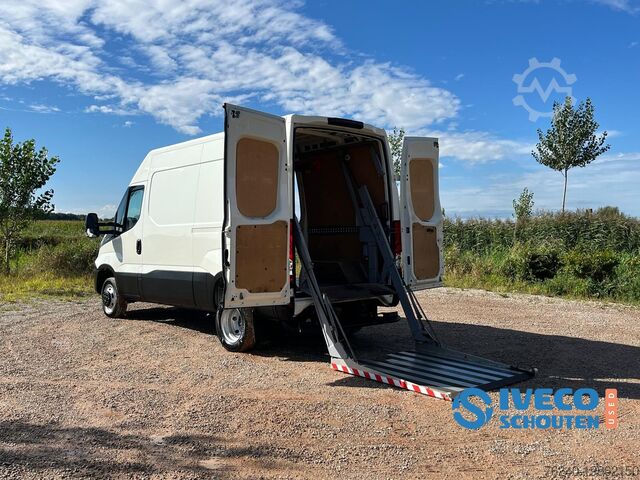Box van Iveco Daily 50C18 | 8.5T Vangmuil | 650kg Laadklep | ...