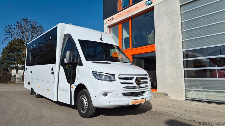 Minibus MERCEDES-BENZ 30 Sitzer Schul- Transferbus 519 Vorlauffahrzeug