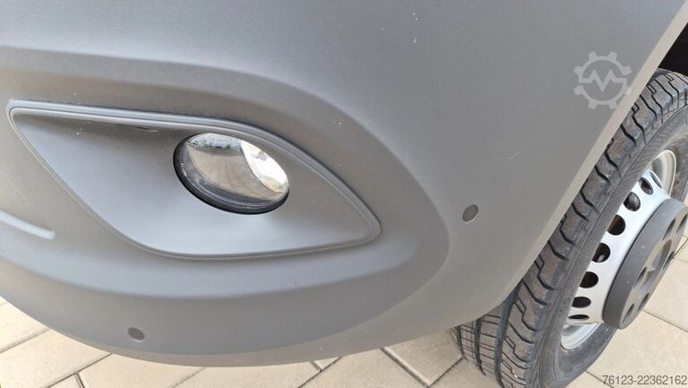 High top van MERCEDES-BENZ Sprinter III Kasten  519 CDI RWD 4x 4 Allrad