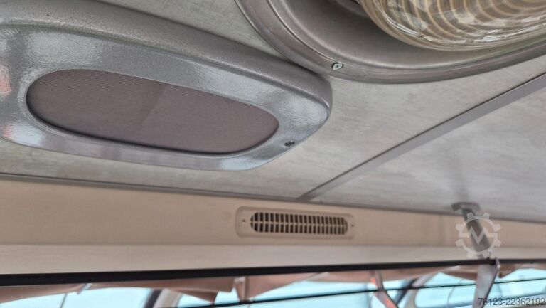 Motor coach SETRA Kässbohrer Setra S 7
