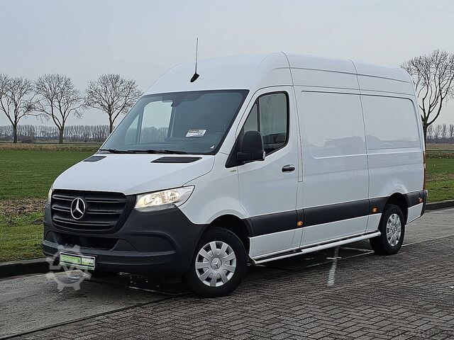 Hochdachkombi MERCEDES-BENZ SPRINTER 311 CDI 37 L2H2