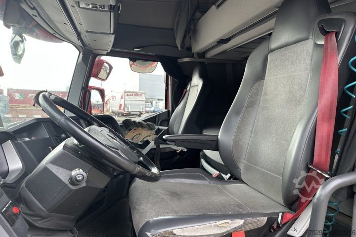 LKW mit Kofferaufbau Renault T460 4x2 Koffer/HB/Swiss-Vehicle