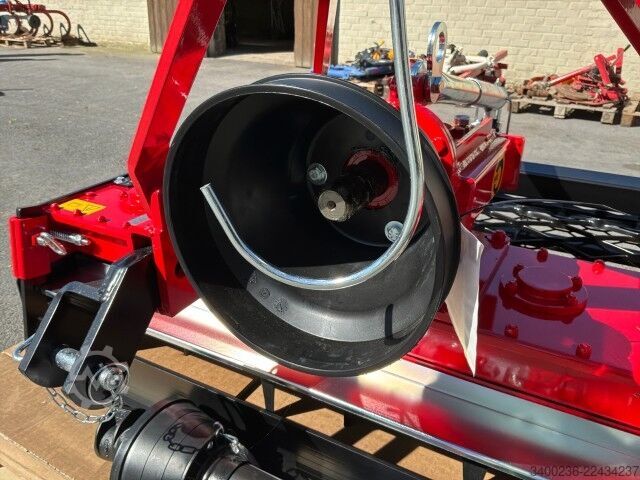 Tedder R2 Rinaldi MTZ150