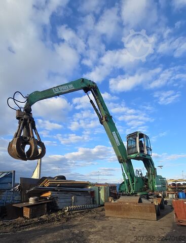 Wheeled excavator with spider (spider excavator) TABARELLI T 813