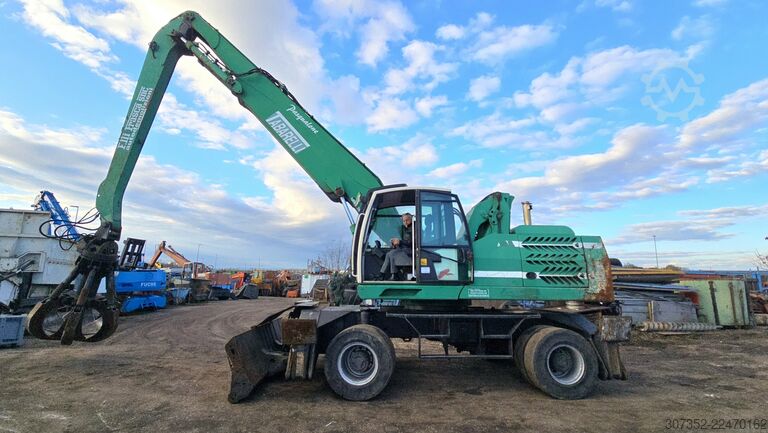 Wheeled excavator with spider (spider excavator) TABARELLI T 813