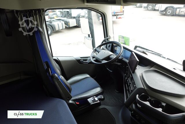 Standard tractor unit VOLVO FH 500 Globetrotter XL