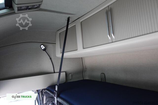 Standard tractor unit VOLVO FH 500 Globetrotter XL