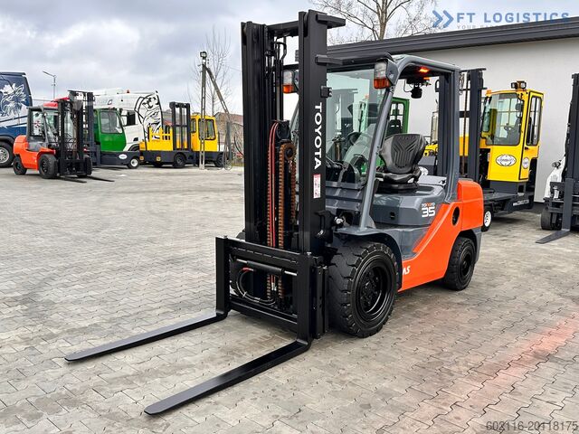 4-wheel forklift Toyota 52-8FDJF35 / DIESEL / 2016 / 2096 HOURS