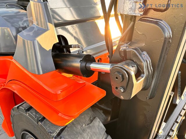 Forklift Toyota 42-4FD40 / DIESEL / 4500KG / DUPLEX / FO