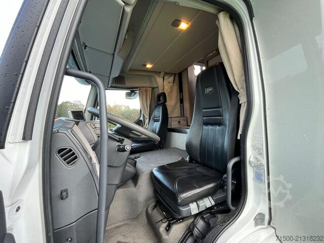 Wohnmobil LKW Volvo FL 290 - (STX Aufbau 2 x Pop Out)