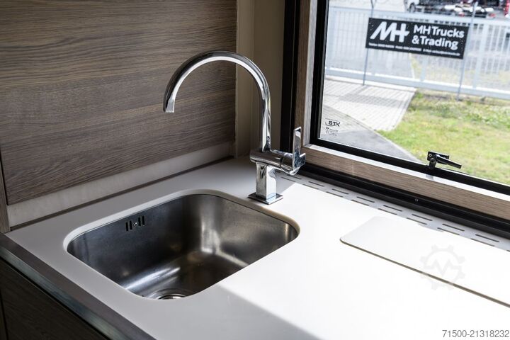 Wohnmobil LKW Volvo FL 290 - (STX Aufbau 2 x Pop Out)