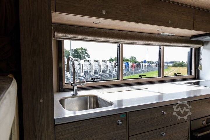 Wohnmobil LKW Volvo FL 290 - (STX Aufbau 2 x Pop Out)