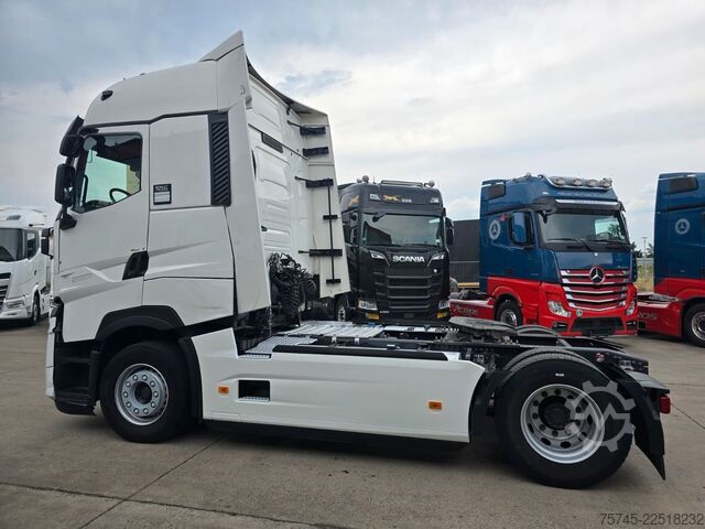 Standard SZM RENAULT T 520 * ACC * KLIMAAUT. * SPURHALTE *