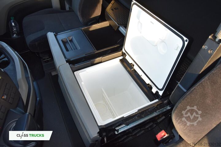 Standard tractor unit MAN TGX 18.470 GX