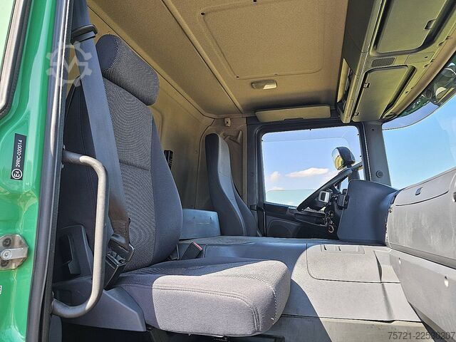 Suitcase SCANIA P380