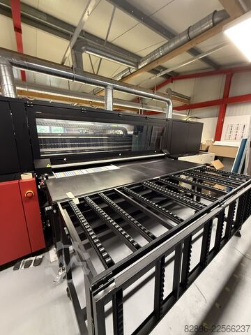Hybrider 2,5-Meter-UV-LED-Digitaldrucker AGFA Jeti Tauro H2500 LED