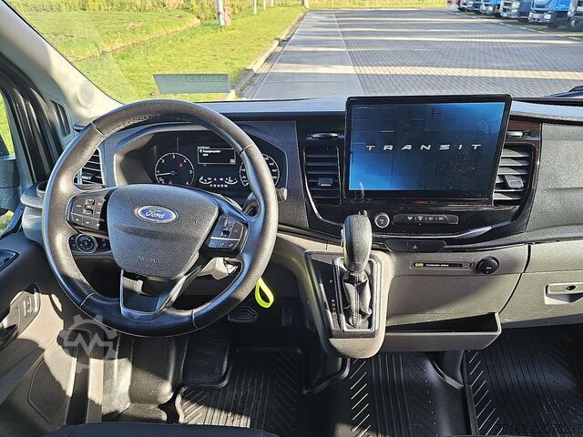 High-roof van FORD TRANSIT 2.0 L3H2 CarPlay Xenon!