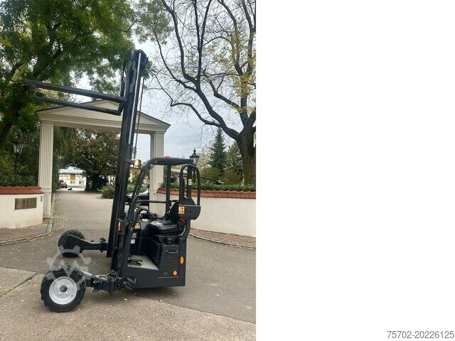 Front loader forklift Moffett M4 25.3 Mitnahmestapler