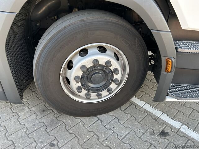 Standard tractor Scania R450 Highline / Retarder / 860 dkm / APK TUV 03-26